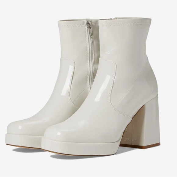 Steve Madden Ever Boots - Picture 1 of 4